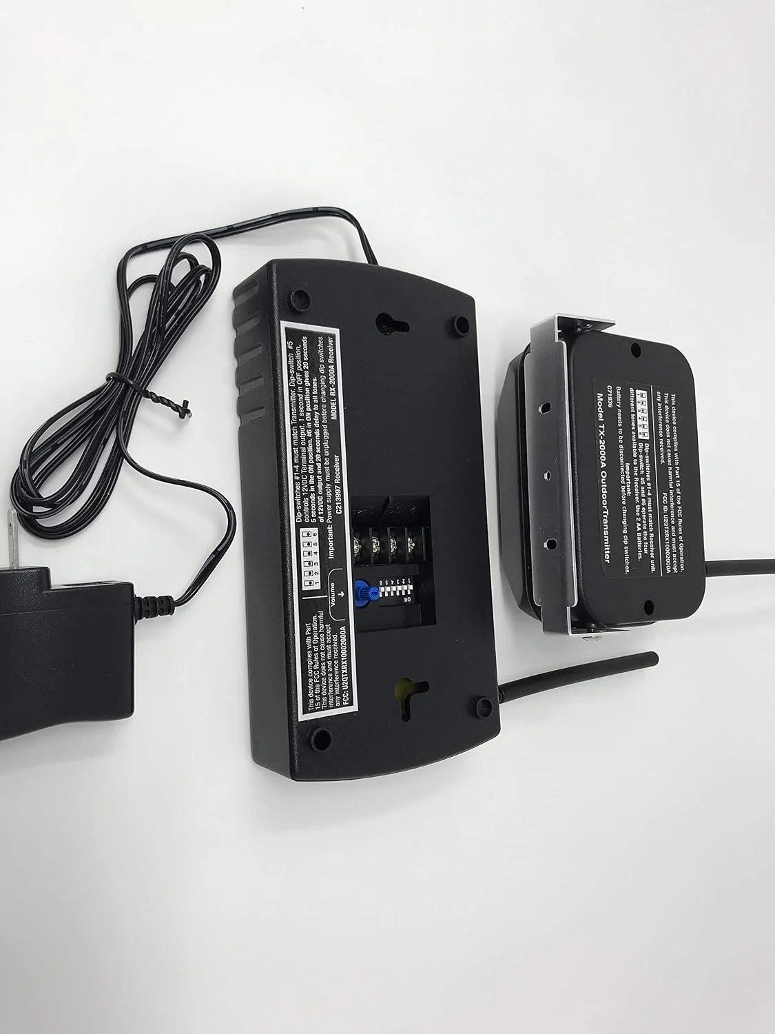 Wireless transmitter sensor mounting